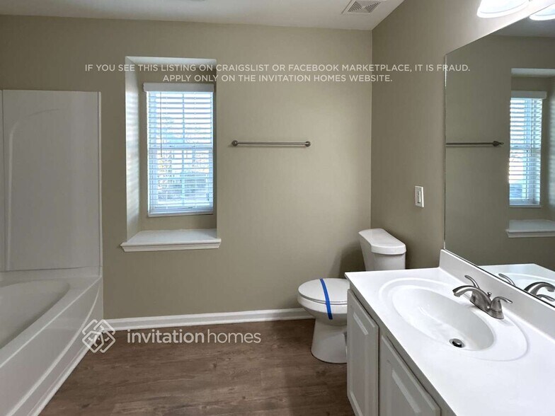 Building Photo - 134 Parkmont Way