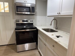 Building Photo - 6708 Avenue I