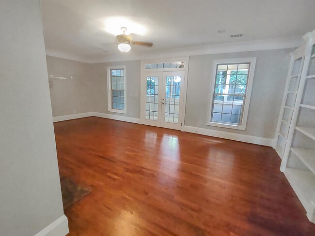 Building Photo - 2772 Durham Dr NE