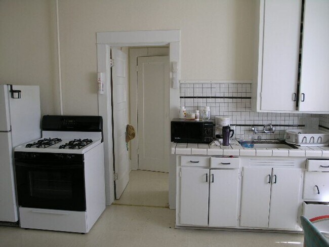 Interior Photo - Oxford