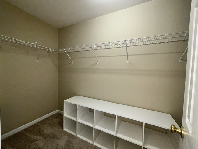 Building Photo - 3010 Winding Waters Way