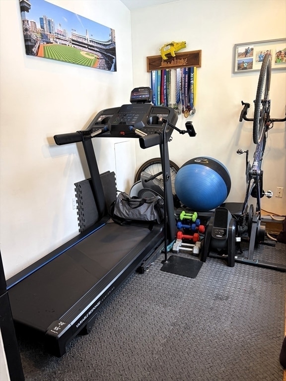 Building Photo - 85 Gardner St