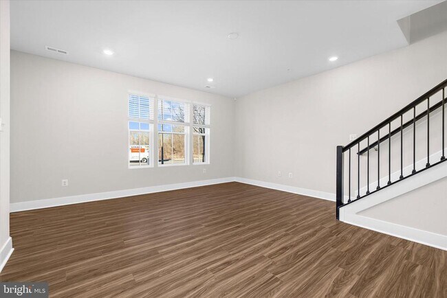 Building Photo - 7738 Port Capital Dr