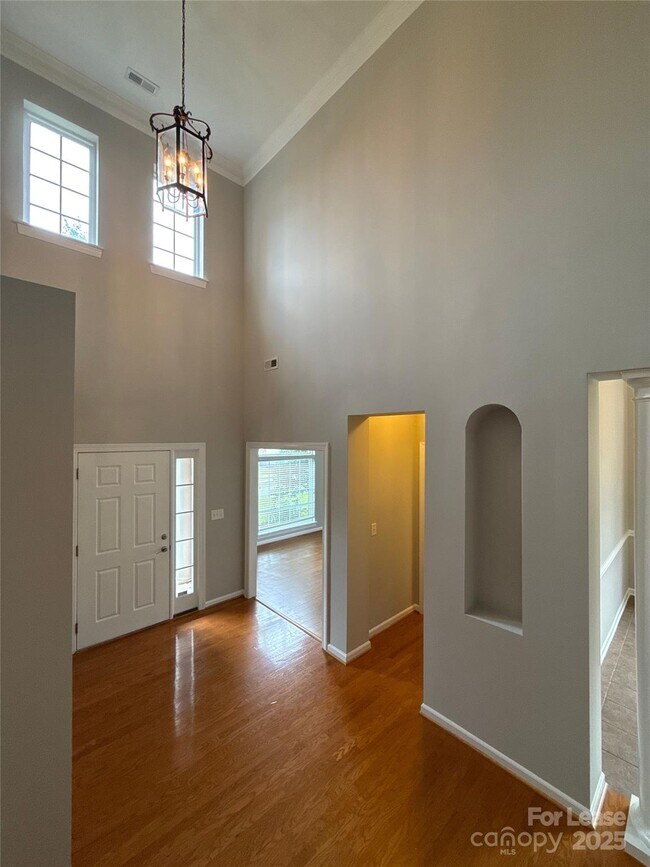 Building Photo - 1113 Cooper Ln