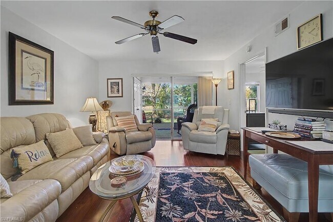 Building Photo - 28201 Pine Haven Way