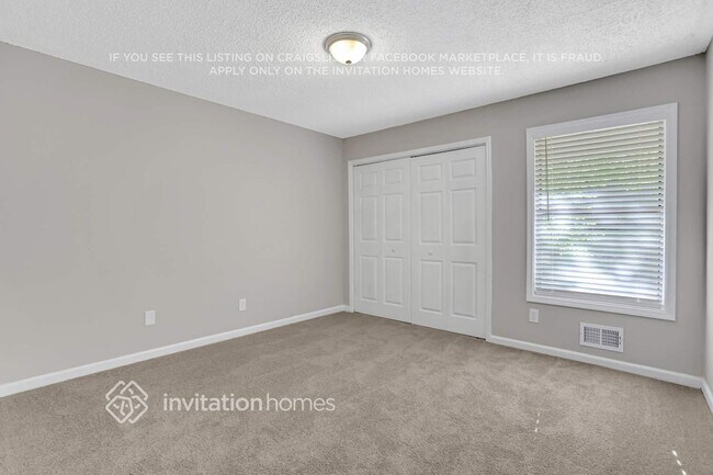 Building Photo - 5001 Post Rd Pass