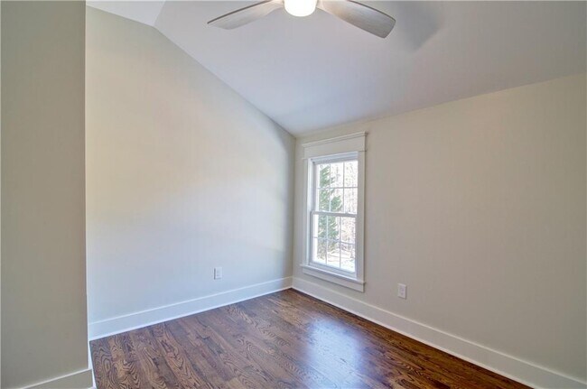 Building Photo - 12485 Reinhardt College Pkwy