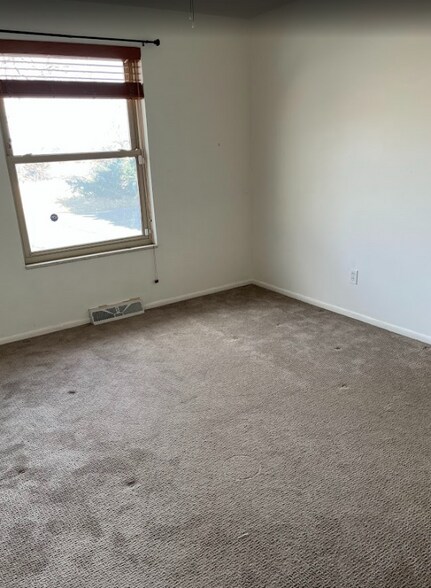 Building Photo - 1587 S Garrison St