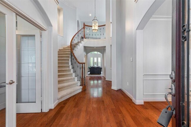 Building Photo - 13011 Far Point Manor Ct
