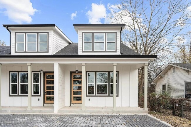 Building Photo - 4318 Woods St