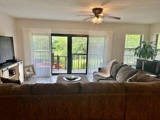 Building Photo - 2309 Fairway Dr S