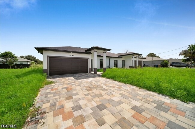 Building Photo - 4985 Fairway Ct