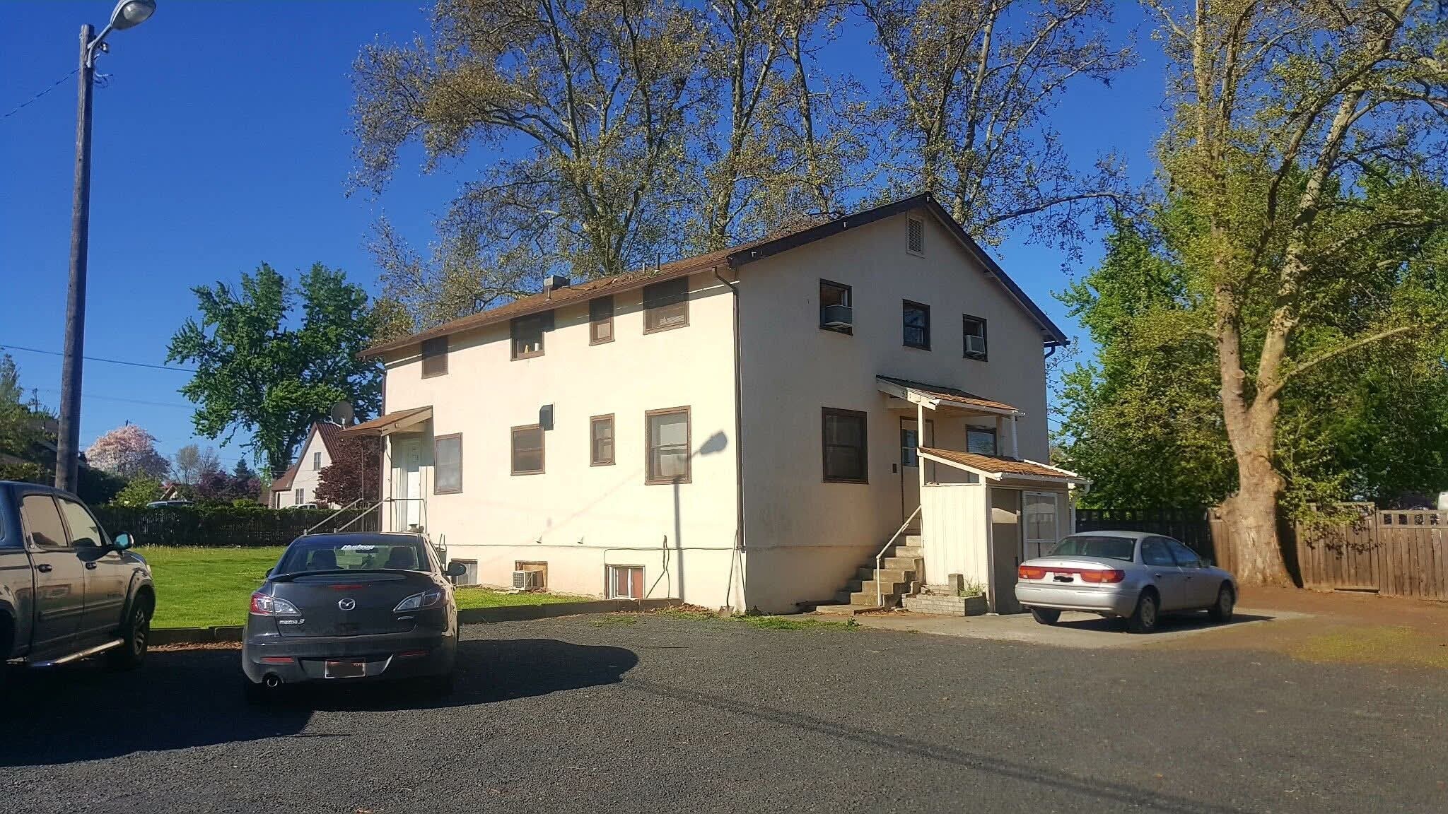 Building Photo - 531 Linden Ave
