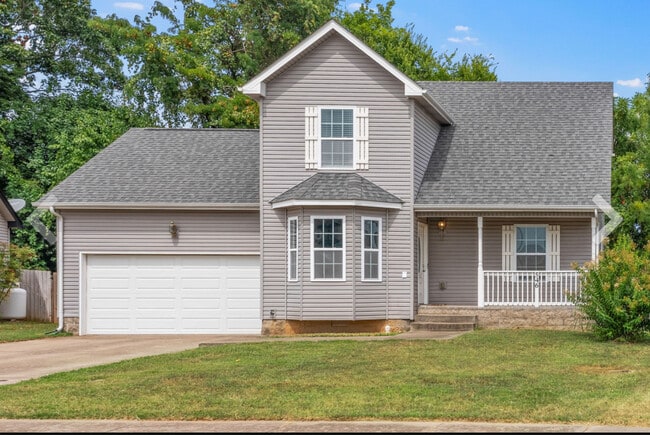 Building Photo - 546 Falkland Cir