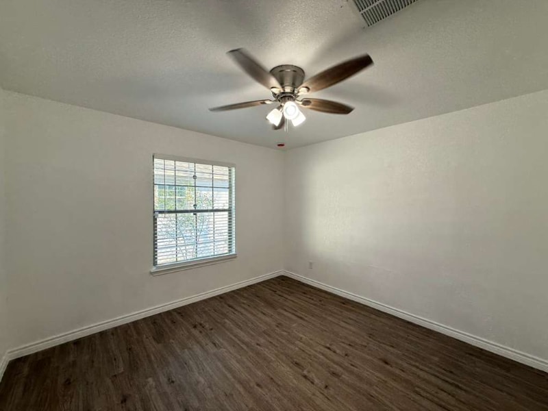 Building Photo - 7642 Quail St