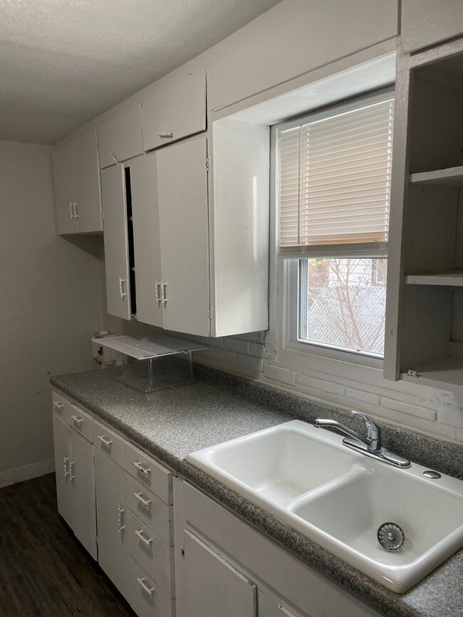 Building Photo - Charming 2-bedrom, 1-bath rental home in Wichita, KS