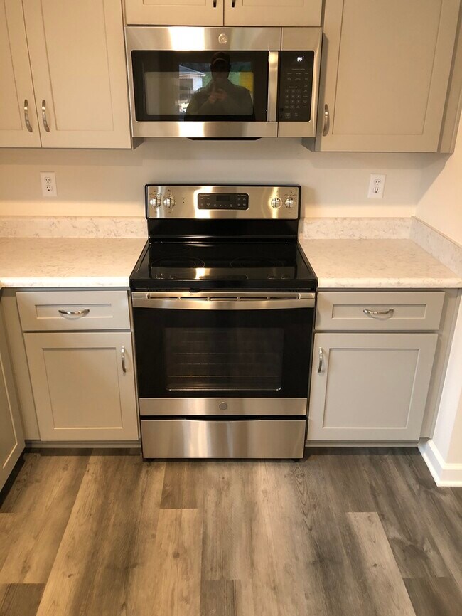 Building Photo - 4410 Easthaven Circle Tuscaloosa, AL 35405