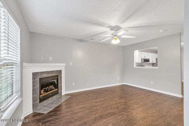 Building Photo - 909 Timberlake Trail