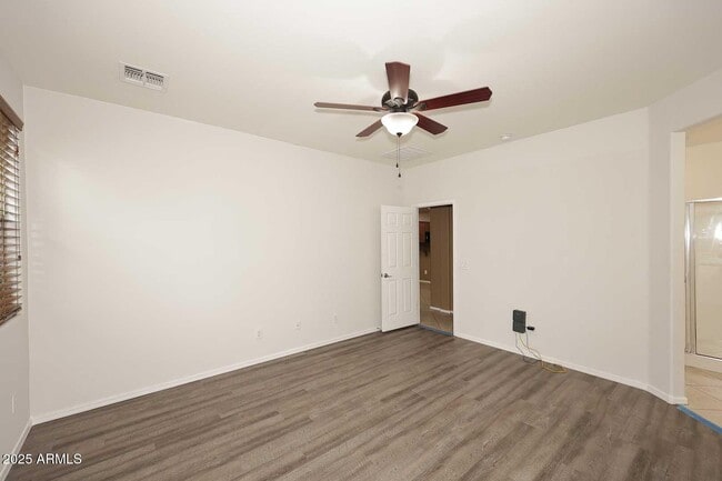 Building Photo - 11020 E Shepperd Ave