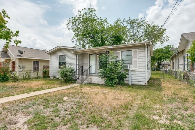 Building Photo - Charming 2 Bedroom in Probandt Neighborhood