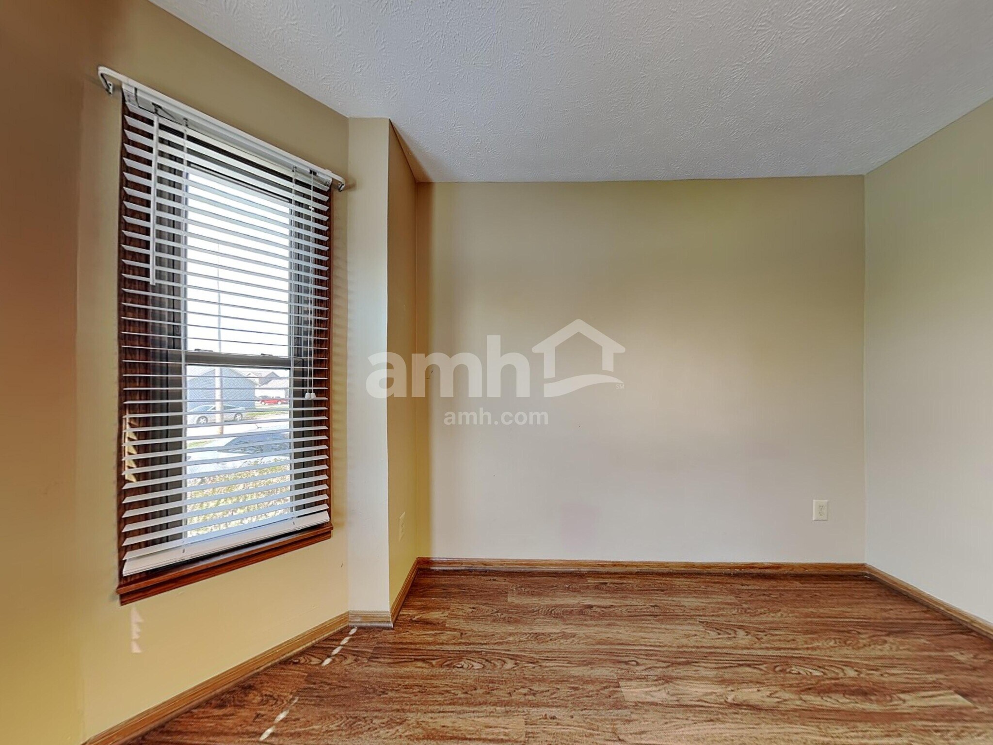 Building Photo - 1155 Arlie Ct