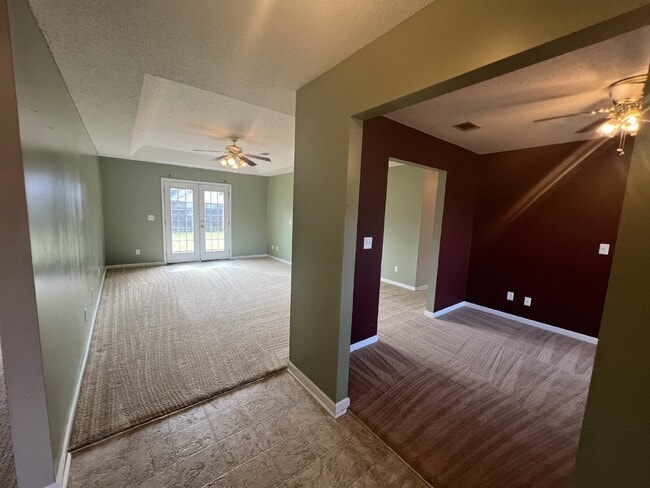 Building Photo - Home for Rent