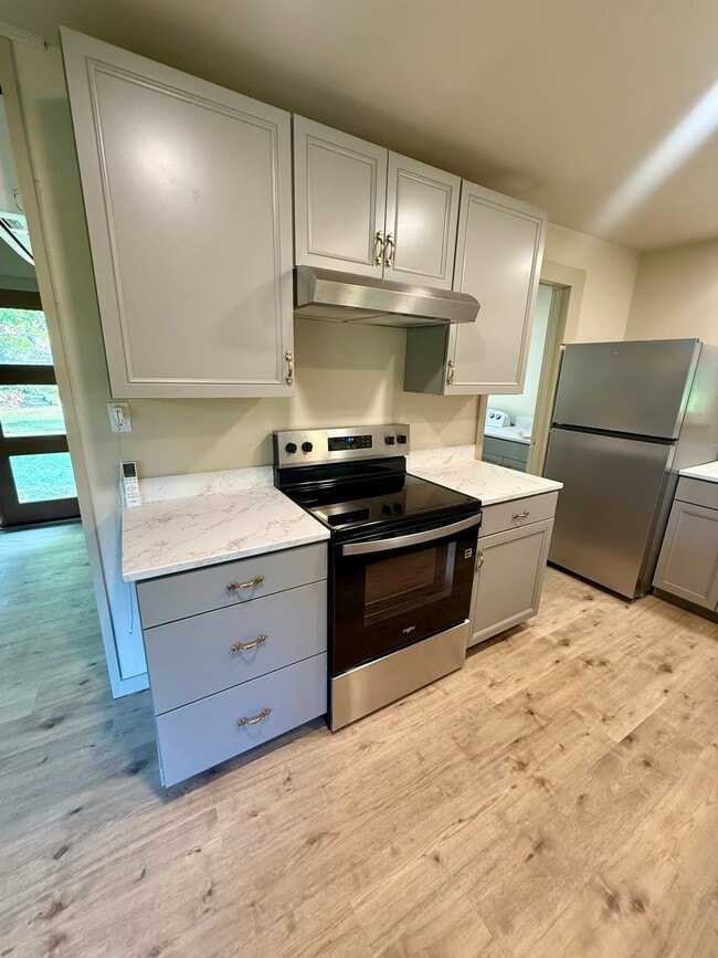 Building Photo - 10070 Garesio Ranch Rd