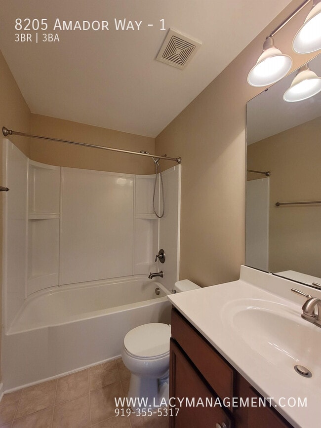 Building Photo - 8205 Amador Way