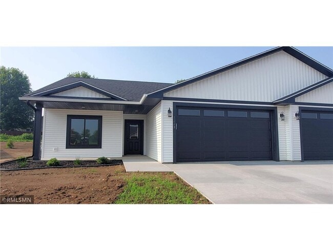 Primary Photo - 1228 Wisteria Ln