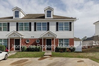 Building Photo - 638 Mill Stone Bluff