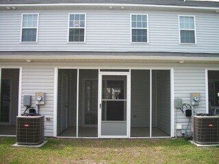 Building Photo - 1002 Ornate Dr