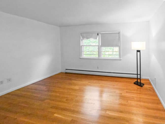 Building Photo - 57 Grasso Terrace