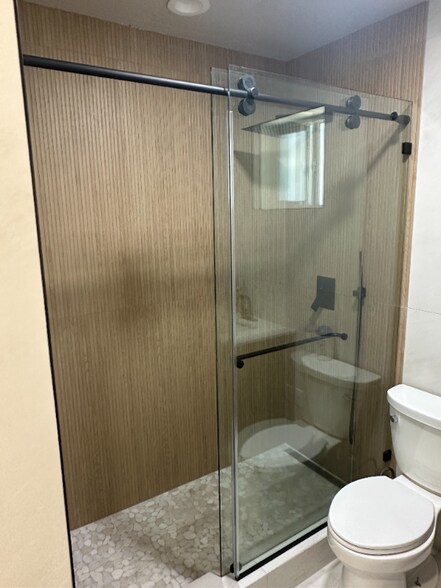 Building Photo - 1410 Central Ave