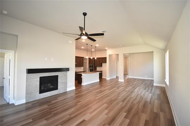 Building Photo - 3304 Lenten Rose Ln