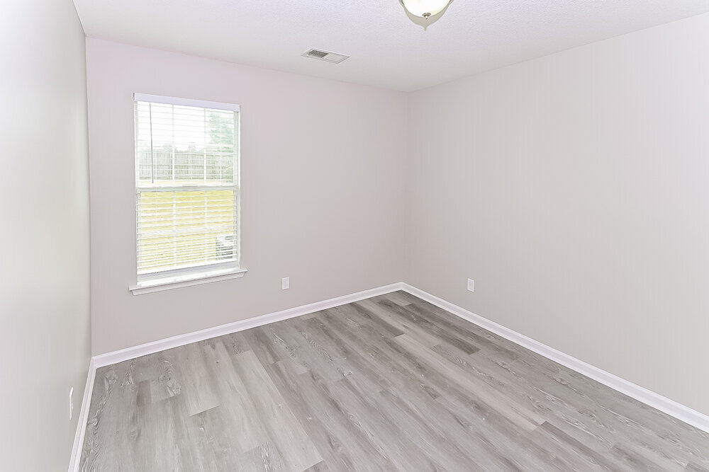 Building Photo - 5894 Keebler Dr