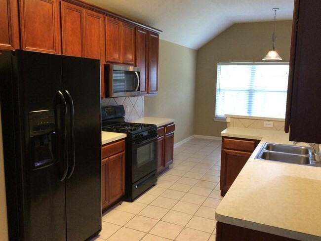 Building Photo - 17823 Trophy Deer Ct