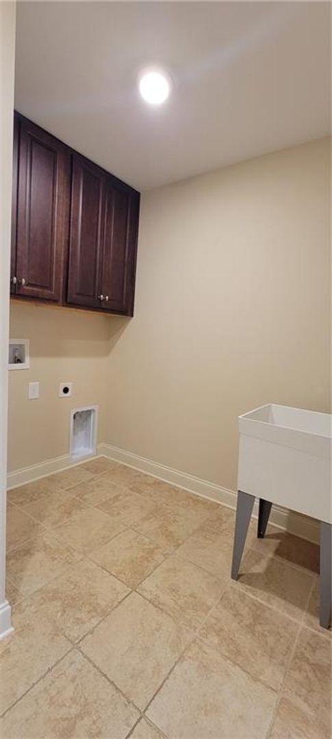 Building Photo - Luxury Living in South Forsyth