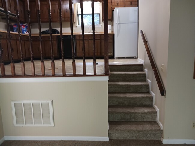 Building Photo - 130 W Midvale Ave