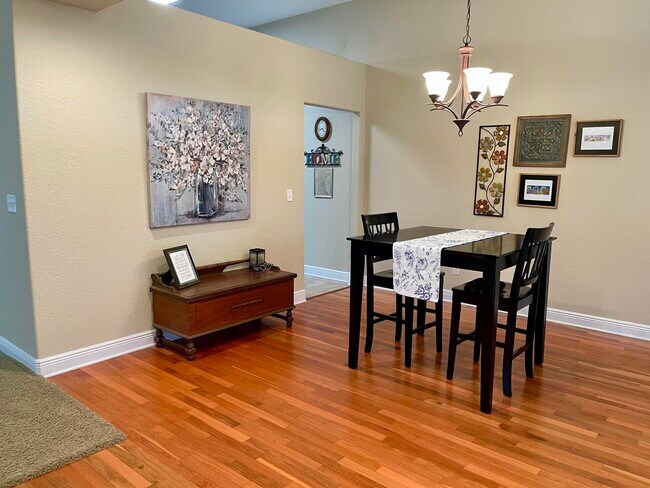 Building Photo - 6081 Dragonfly Way