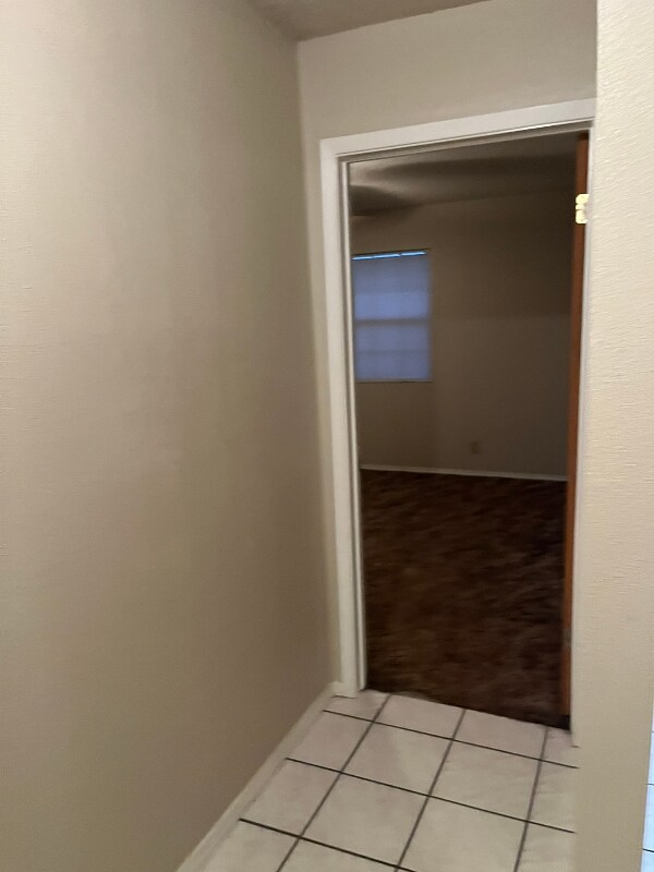 Building Photo - 821 Nancy Ln