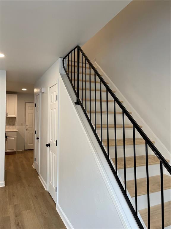 Building Photo - 359 Mimosa Dr