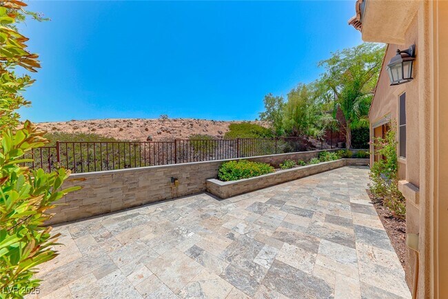Building Photo - 1238 Calcione Dr