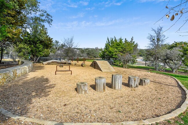 Building Photo - 212 Panzano Dr