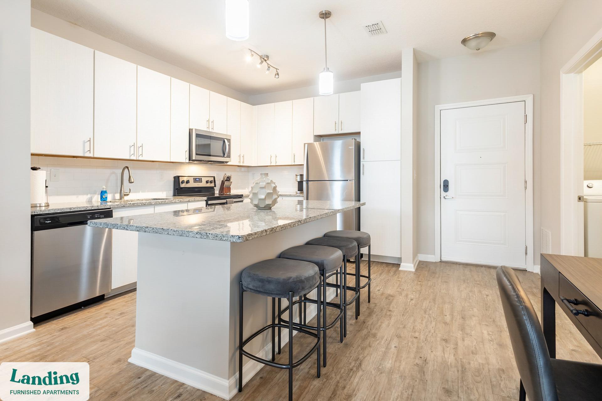 Building Photo - 2300 Tapestry Park Dr
