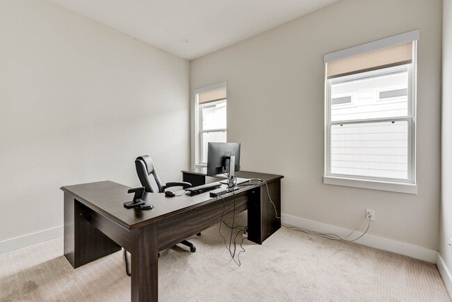 Building Photo - 5857 Dolores St