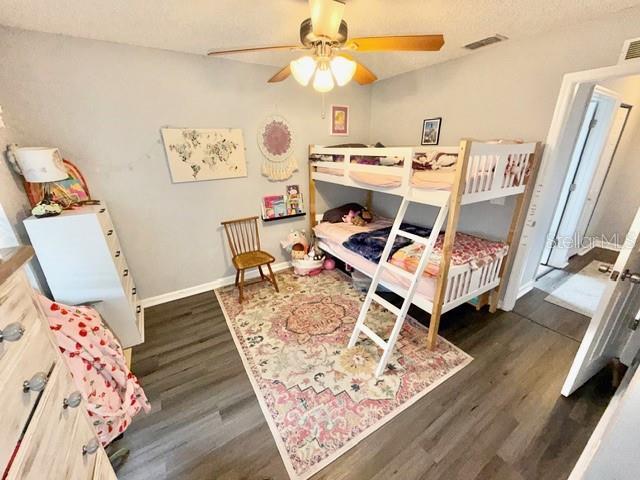 Building Photo - 219 Pebble Ct