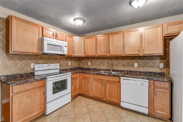 Building Photo - 4804 Wagner Dr