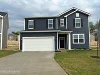 Building Photo - 2013 Lyndon Green Cir