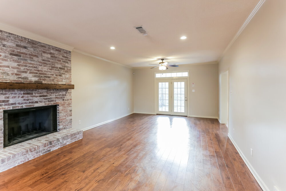 Building Photo - 805 Wood Wren Cove