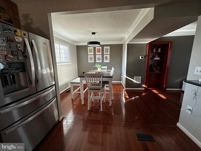 Building Photo - 8925 Alliston Hollow Way